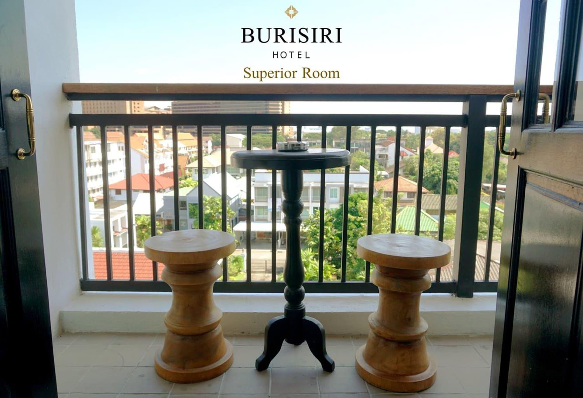 Buri Siri Boutique Hotel Чиангмай Экстерьер фото