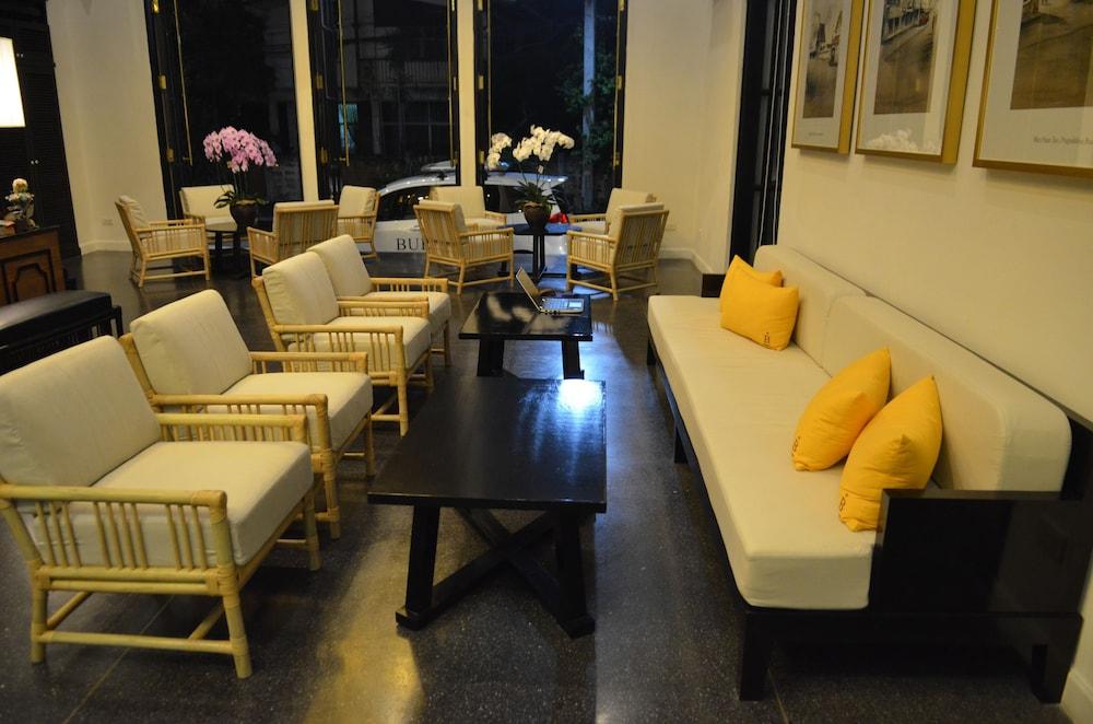 Buri Siri Boutique Hotel Чиангмай Экстерьер фото