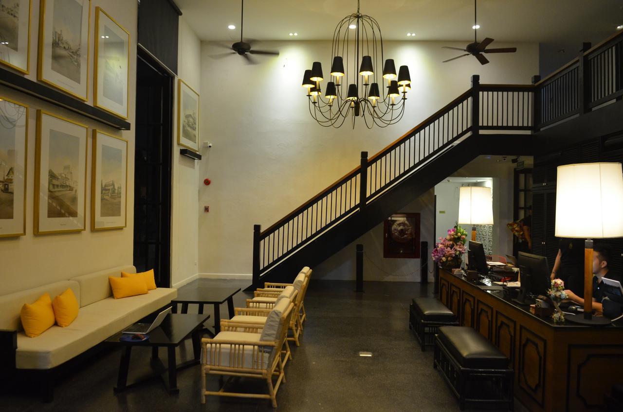 Buri Siri Boutique Hotel Чиангмай Экстерьер фото